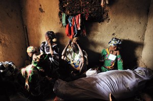 Shrouded-Dead-in-Childbirth